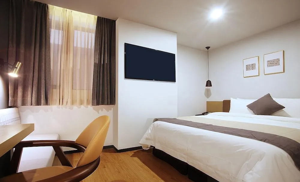 Bay Hound Hotel Busan 3*,